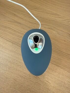Droplette skincare device